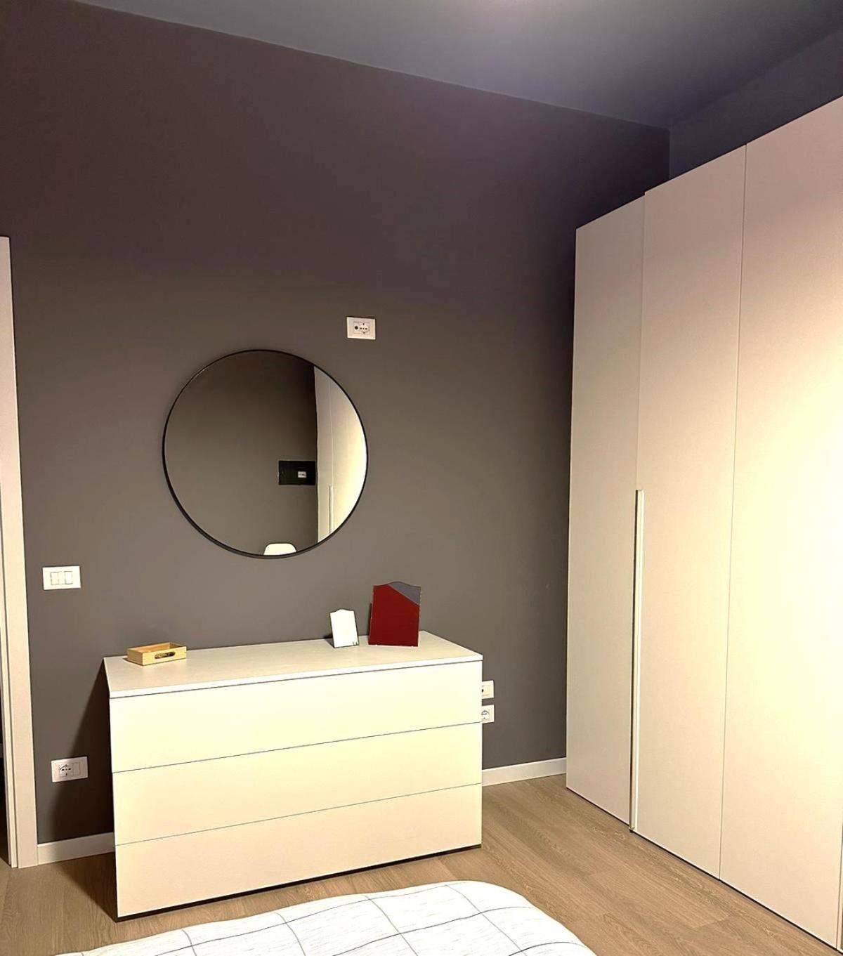 La Casa Di Anna, Appartamento Trilocale Con Balcone E Garage ブレシア エクステリア 写真